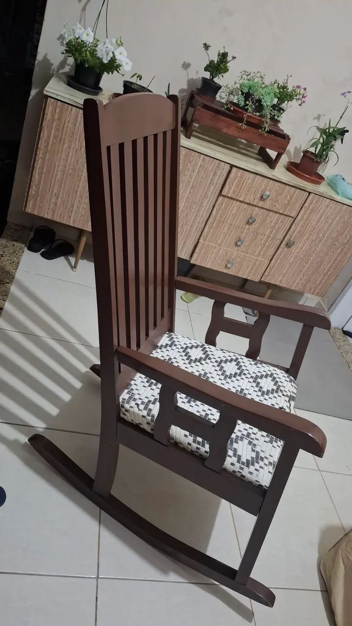 Cadeira de balanço  - Foto 3
