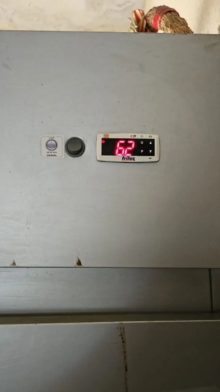 Refrigerador comercial 4 Portas. - Foto 2