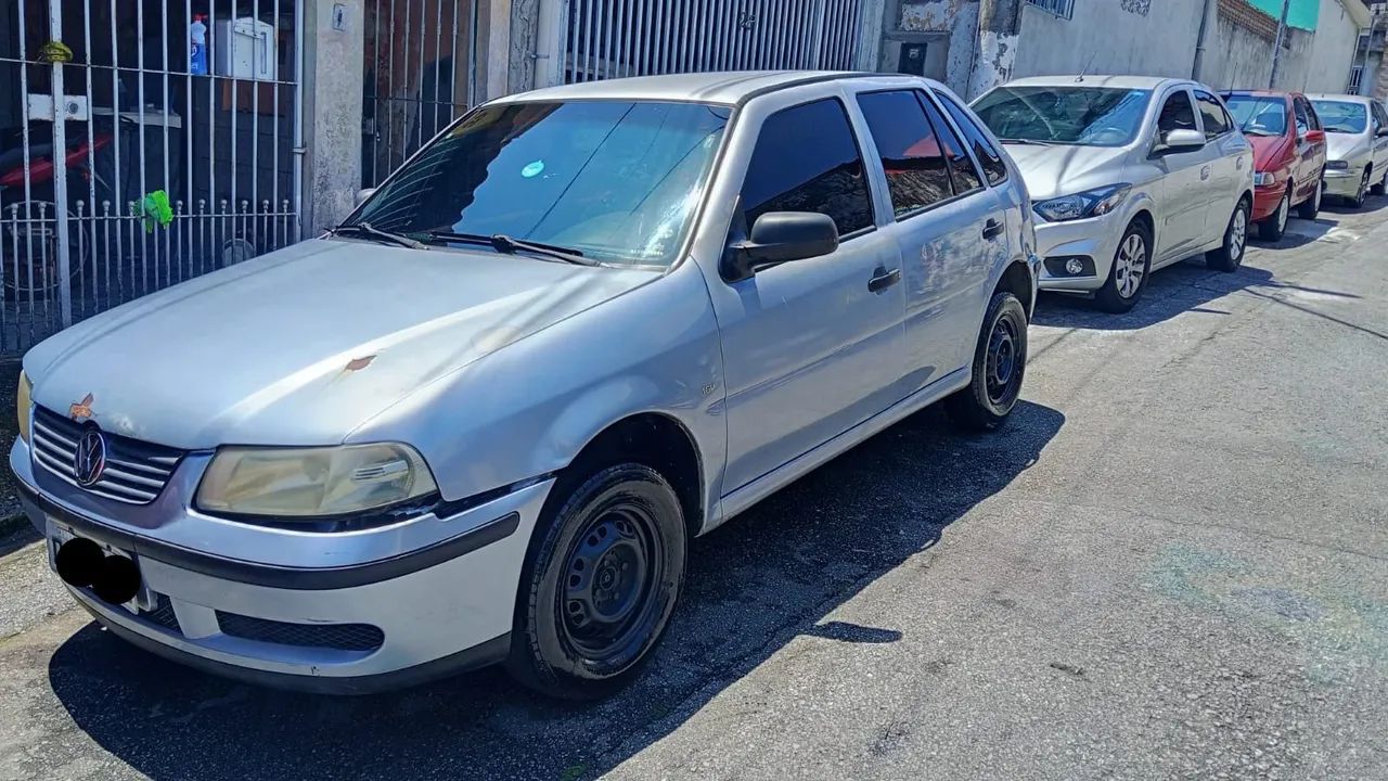 Volkswagen Gol GOL 1.0 PLUS 16V 2P 2001