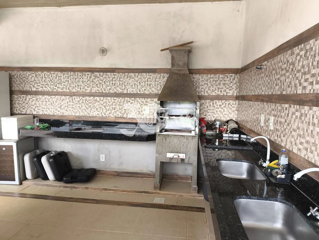 Granja com 1.500m² próximo a Iveco - Foto 3