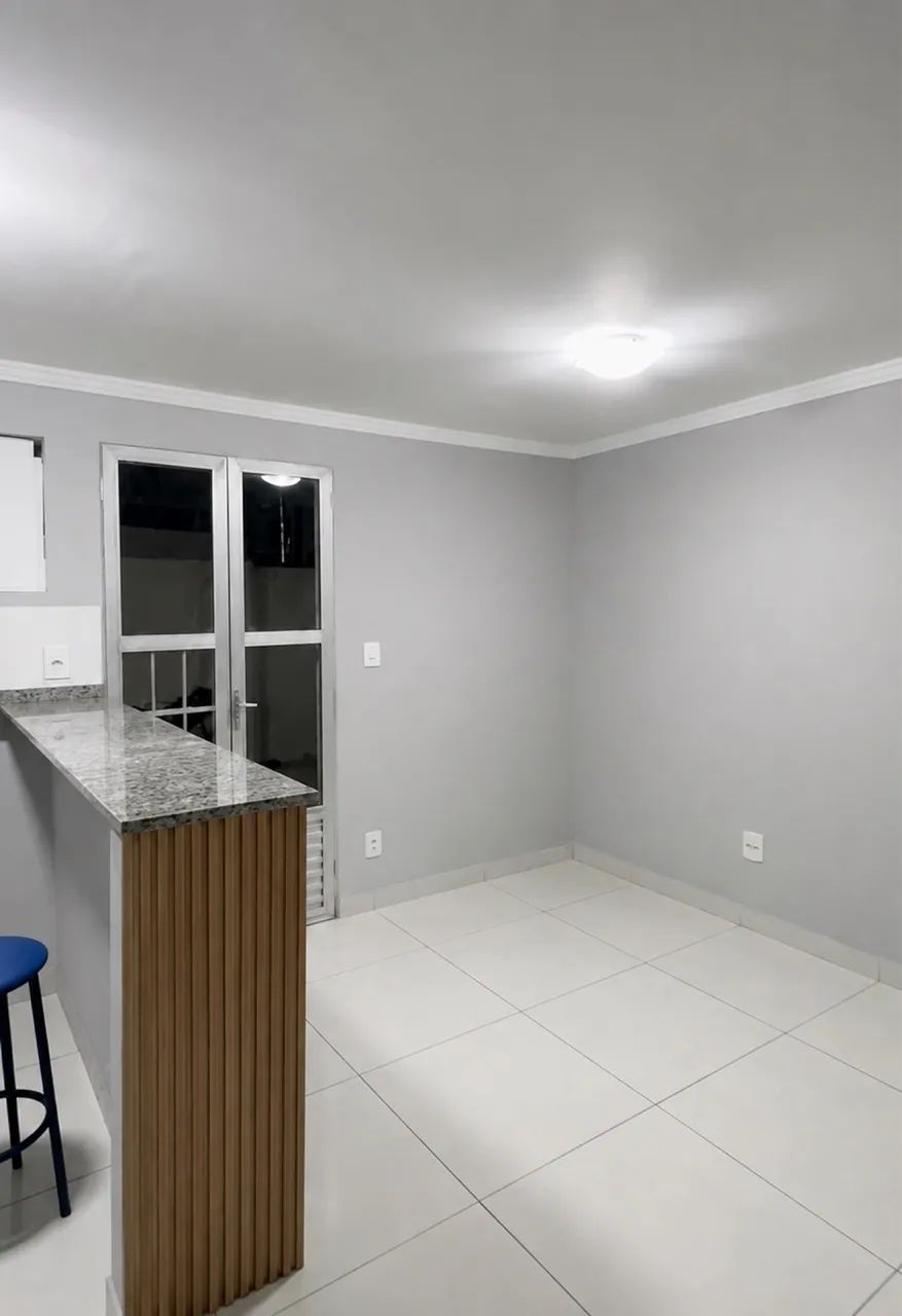 VENDE-SE CASA COMPACTA E MODERNA A 5 min DO CENTRO E 15 min das ORLAS - Foto 2