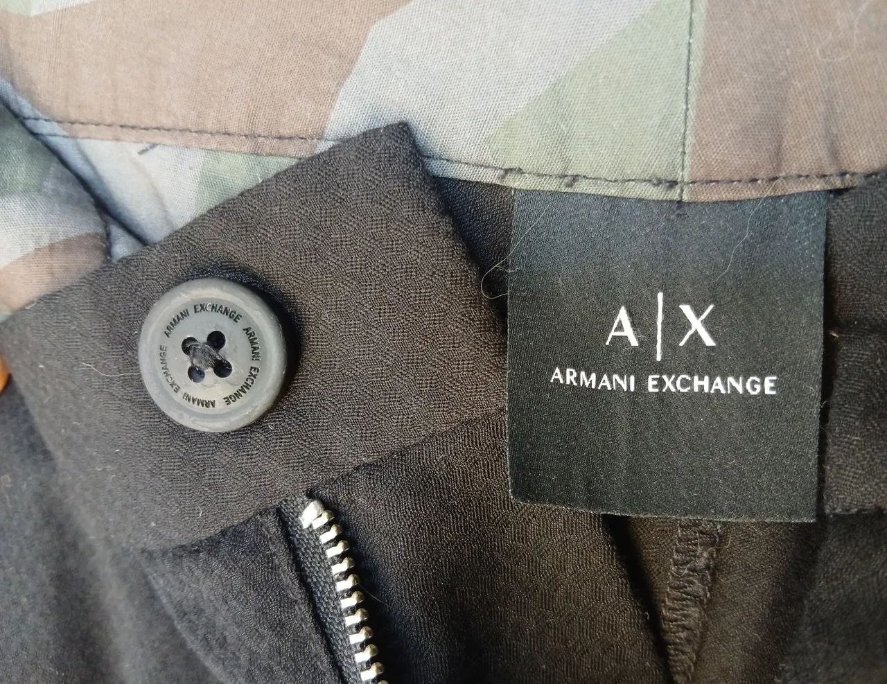 Calça nova Armani Exchange original - Foto 2