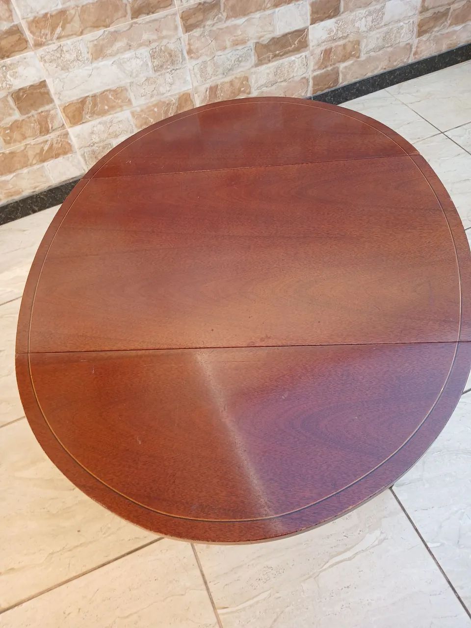 Mesa Lateral Clássica com Abas - Hickory White (Madeira Maciça)