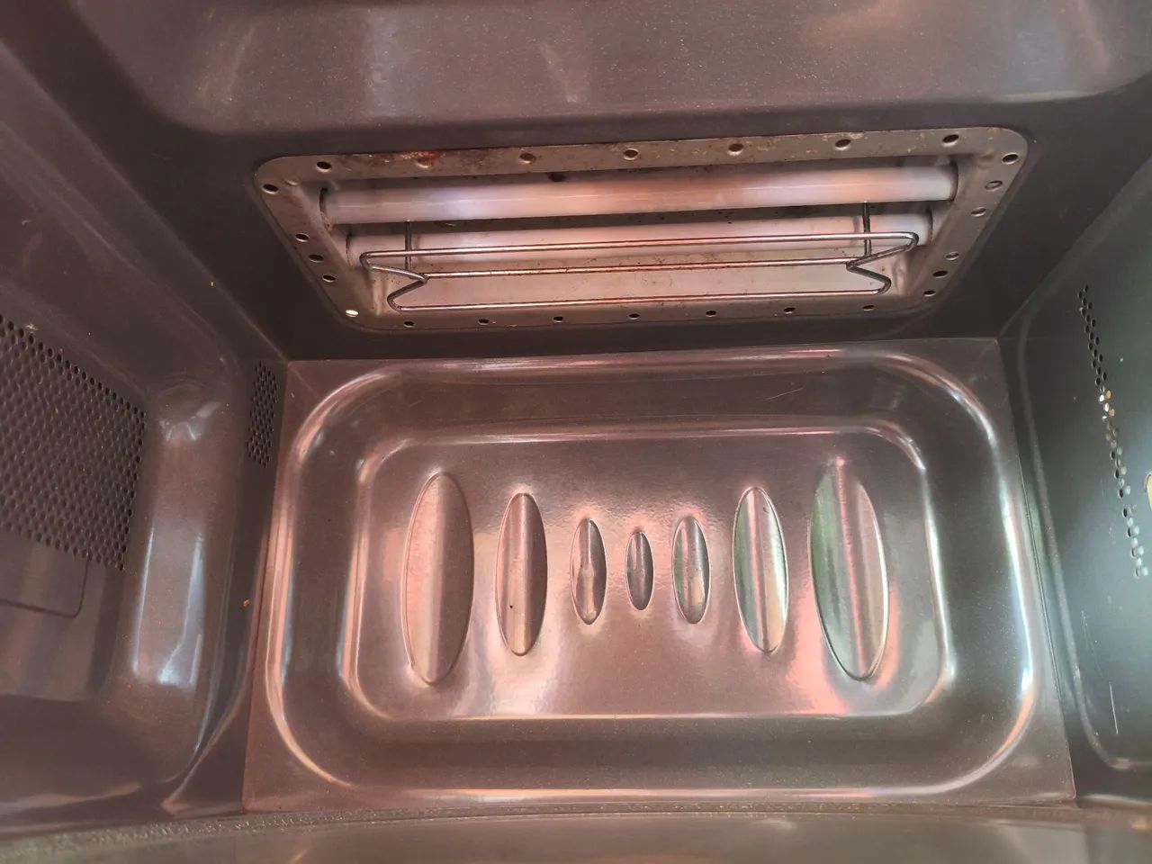 Microondas LG easy clean com grill - Foto 3