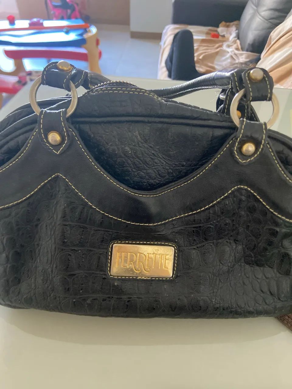 Bolsa de couro preta Ferrette
