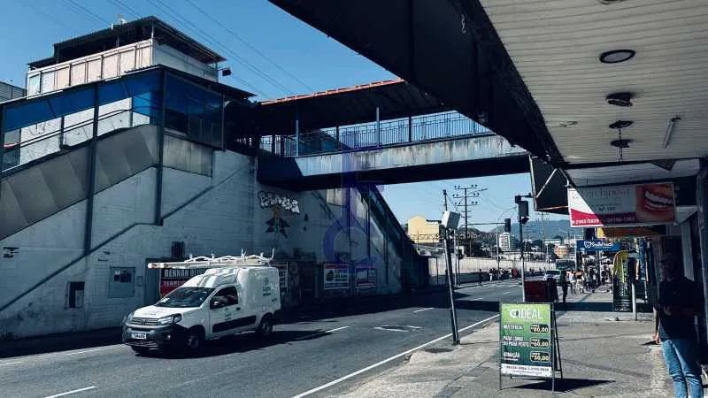 Prédio com loja - Foto 4