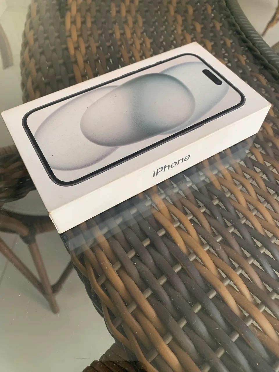 IPHONE 15 256g novo 