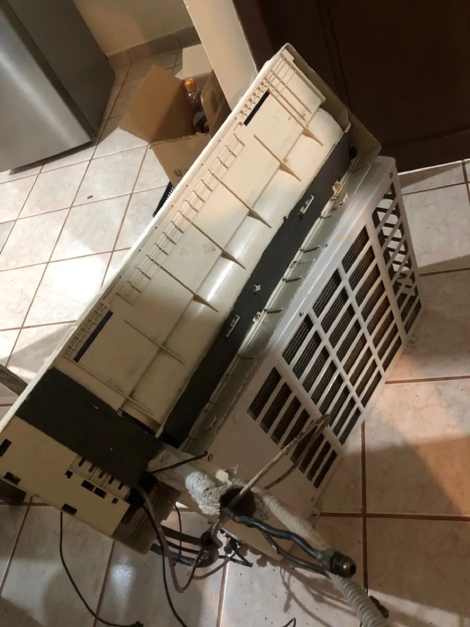 VENDE-SE AR-CONDICIONADO LG 12.000 BTUs   - Foto 2