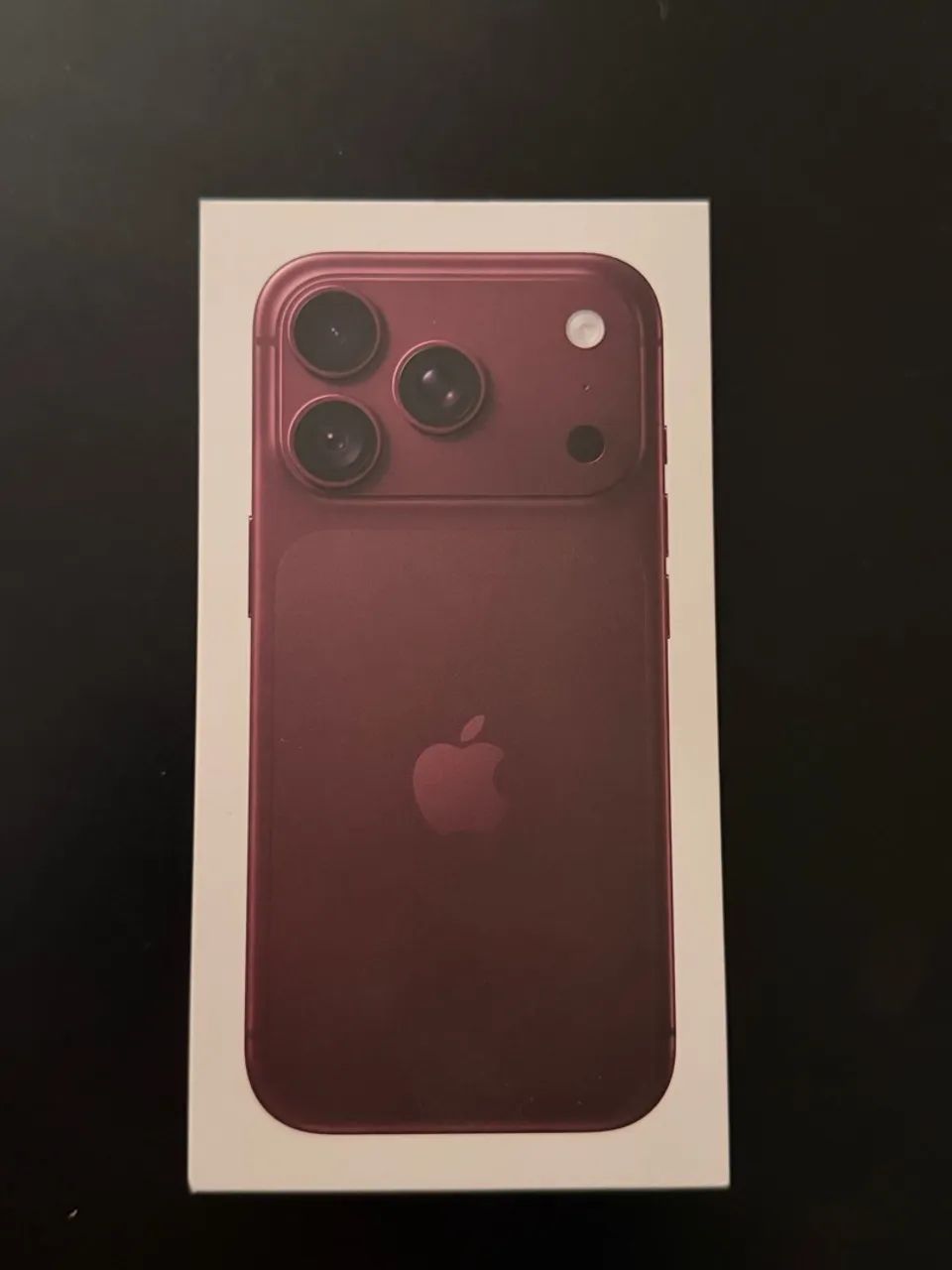 iPhone 18 pro 256gb - cor bordo 