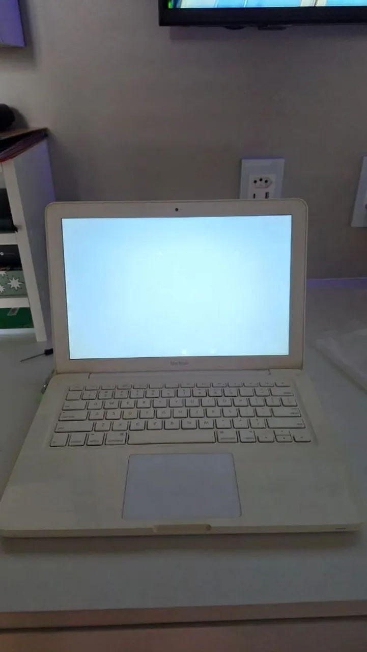 Macbook White - RARIDADE- Super conservado