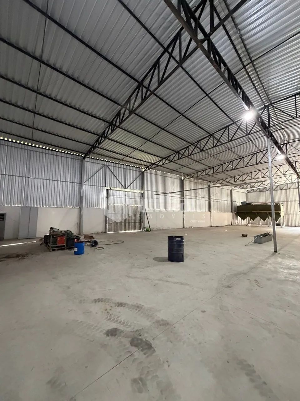 GALPÃO COM 940M² PARA LOCAÇÃO NO BAIRRO BATEAS - Foto 2