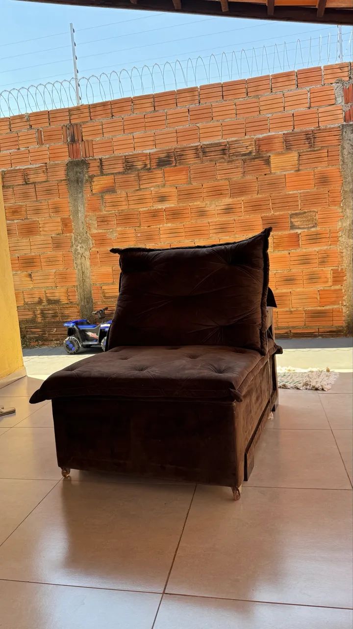 Vendo Sofá/chaise em veludo marrom, ótimo estado de conservação! - Foto 4