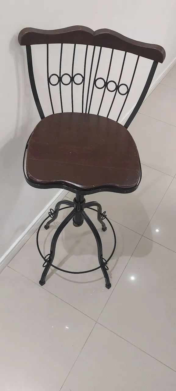 Vende-se duas baquetas com regulagem altura  - Foto 2