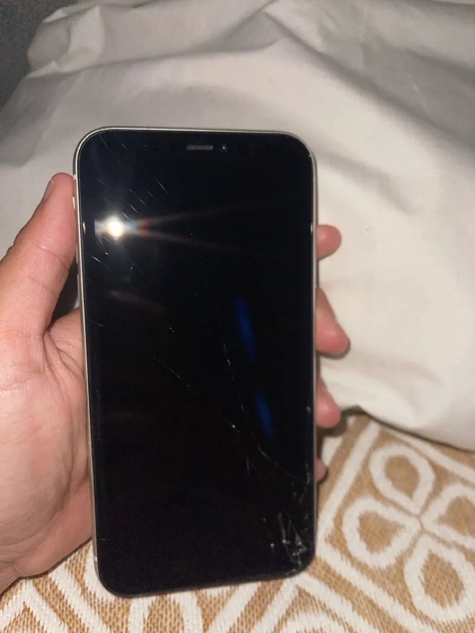Vendo iPhone 11 (preço a negociar)  - Foto 2