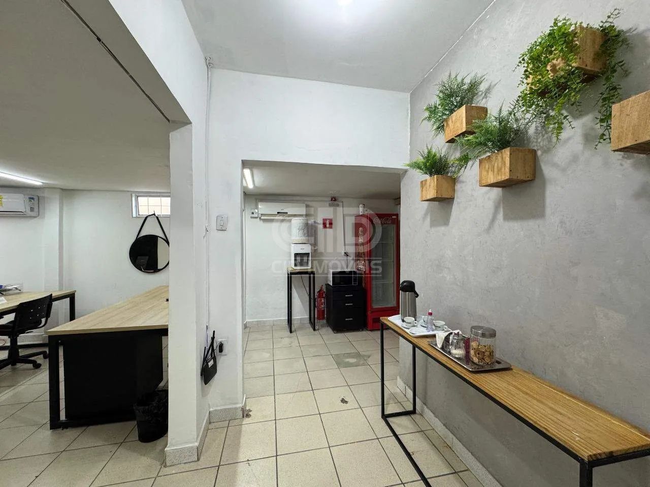 Prédio Comercial com Recepção e 7 Salas no Bosque da Saúde - Foto 3