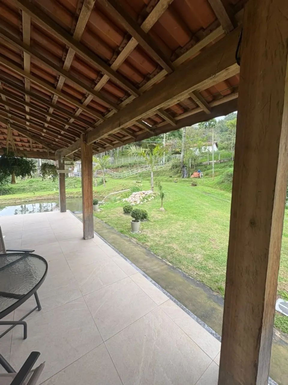 Chácara completa com lago em terreno de 3.800m² - Foto 3