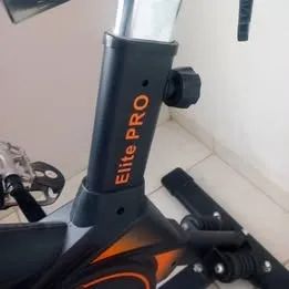 Bicicleta Ergométrica Spinning com molas - Foto 3