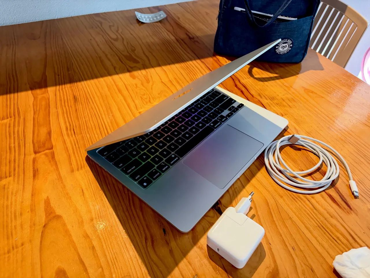 MacBook Air M2 - Foto 5
