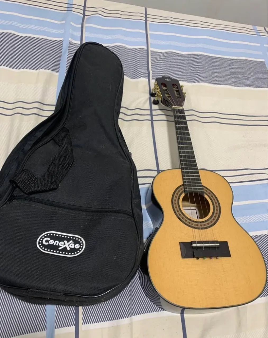 Cavaquinho Elétrico + Capa. - Foto 3