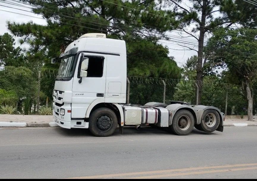 MB Actros 2546 6x2 ano 2012 - Foto 2