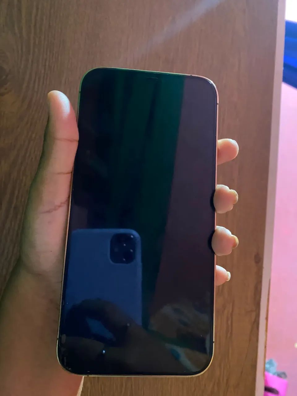 iPhone 12 Pro Max dourado  - Foto 3