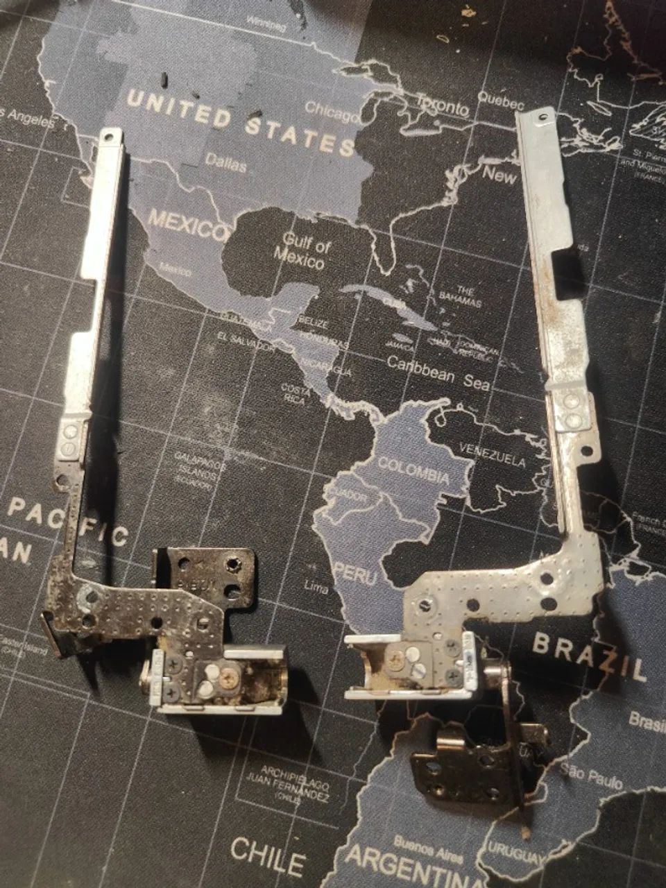 Dobradiça notebook HP