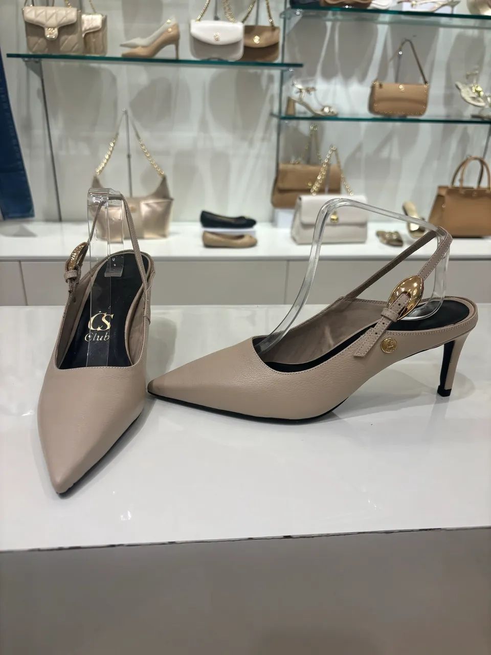 Slingback em couro - Foto 2