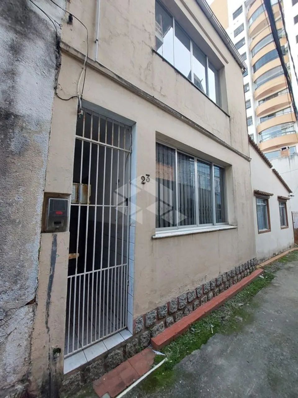 Casa para Alugar de 2 Quartos e 55m² no Centro, Florianópolis