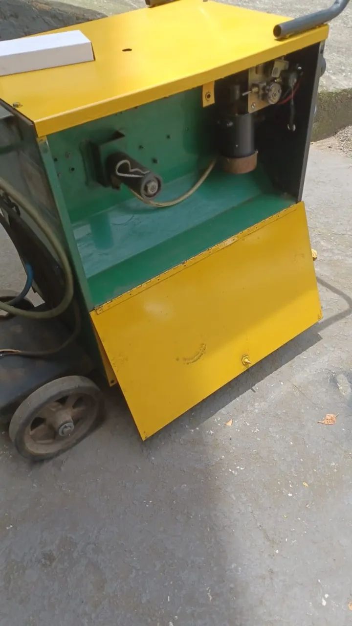 Máquina de Solda ESAB VI-250 MIG/MAG Trifásica 220/380V - Revisada - SP - Foto 3