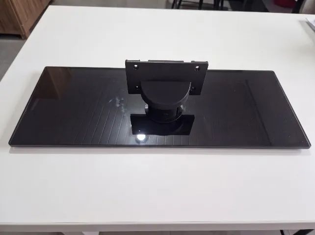 Pé / Base de Mesa para TV TV LED / LCD  Universal com Base de Vidro Temperado