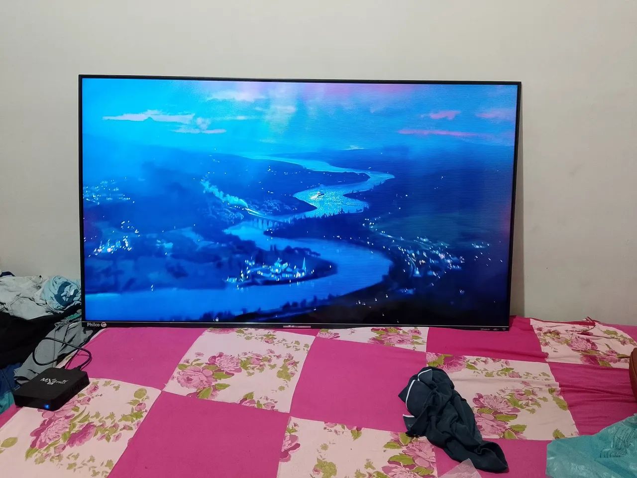 Vendo smartv 4k OLED 55 polegadas leia o anúncio porfvo  - Foto 3