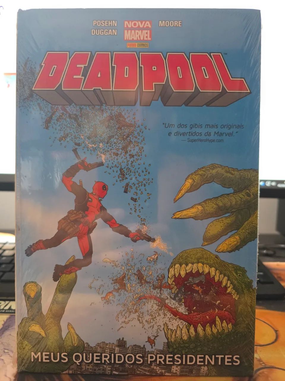 HQ Marvel Deadpool: Meus Queridos Presidentes (LACRADO)