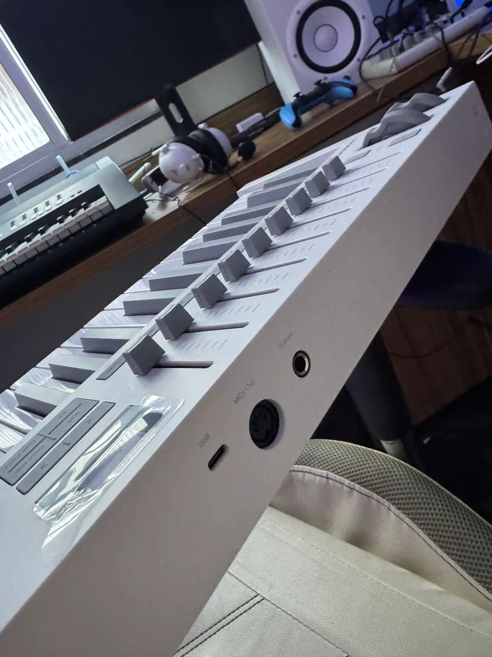 Teclado MIDI Profissional  - Foto 2