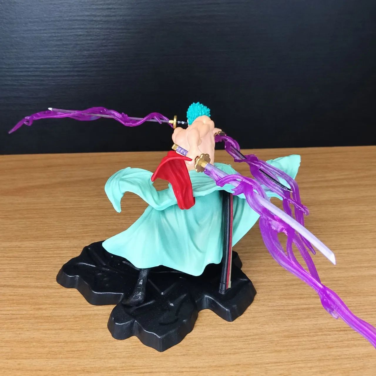 Roronoa Zoro Action Figure  - Foto 5