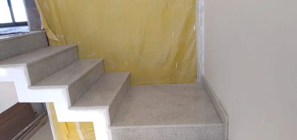 Escadas residenciais e comerciais - Foto 2