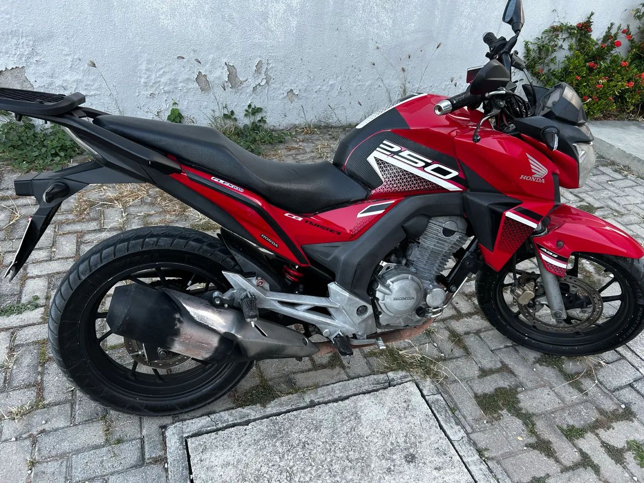 Vendo CB Twister 2016  - Foto 2