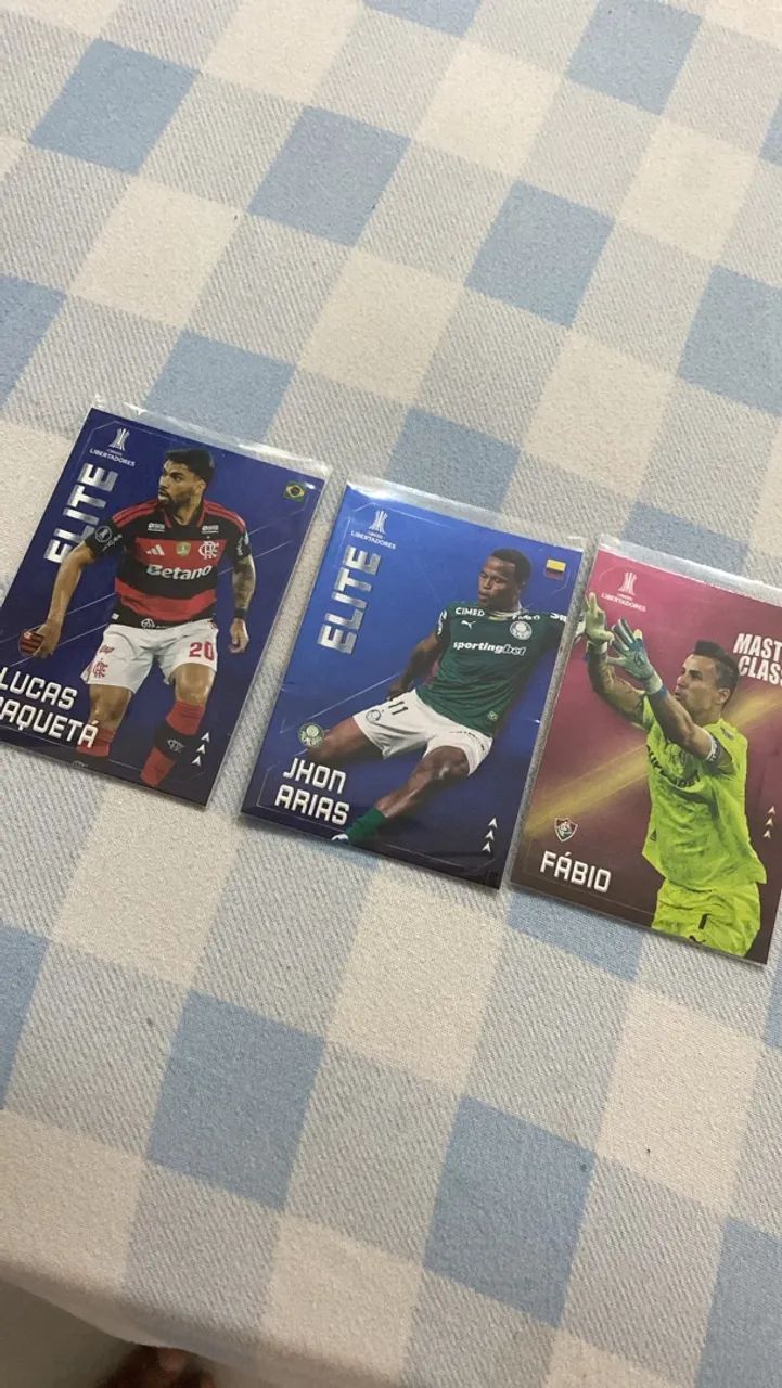 Álbum e Cards figurinhas  - Foto 3