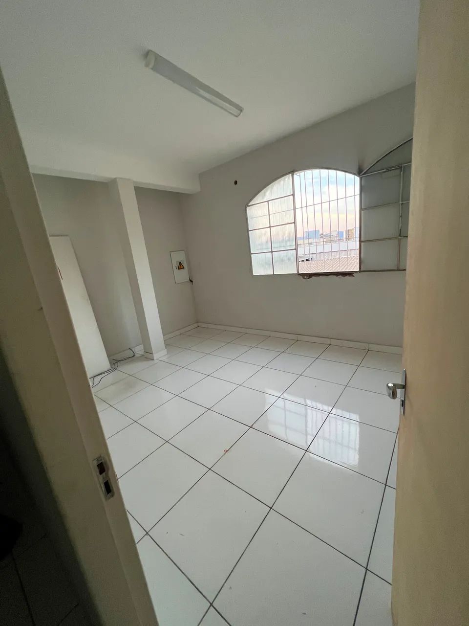 330 m2 de Andar corrido. Ponto comercial no centro de Montes Claros - Foto 2