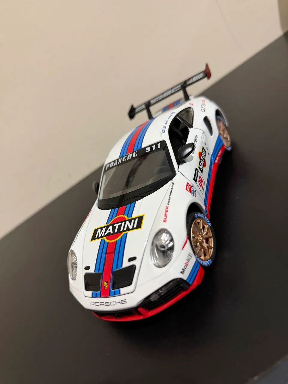 Miniaturas de carros escala 1/24 - Foto 2