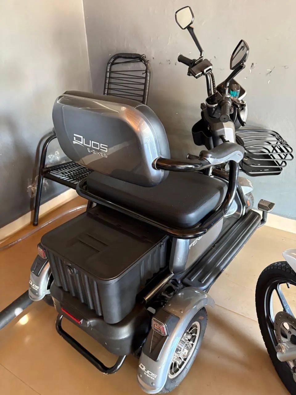Vendo triciclo elétrico fênix  - Foto 2