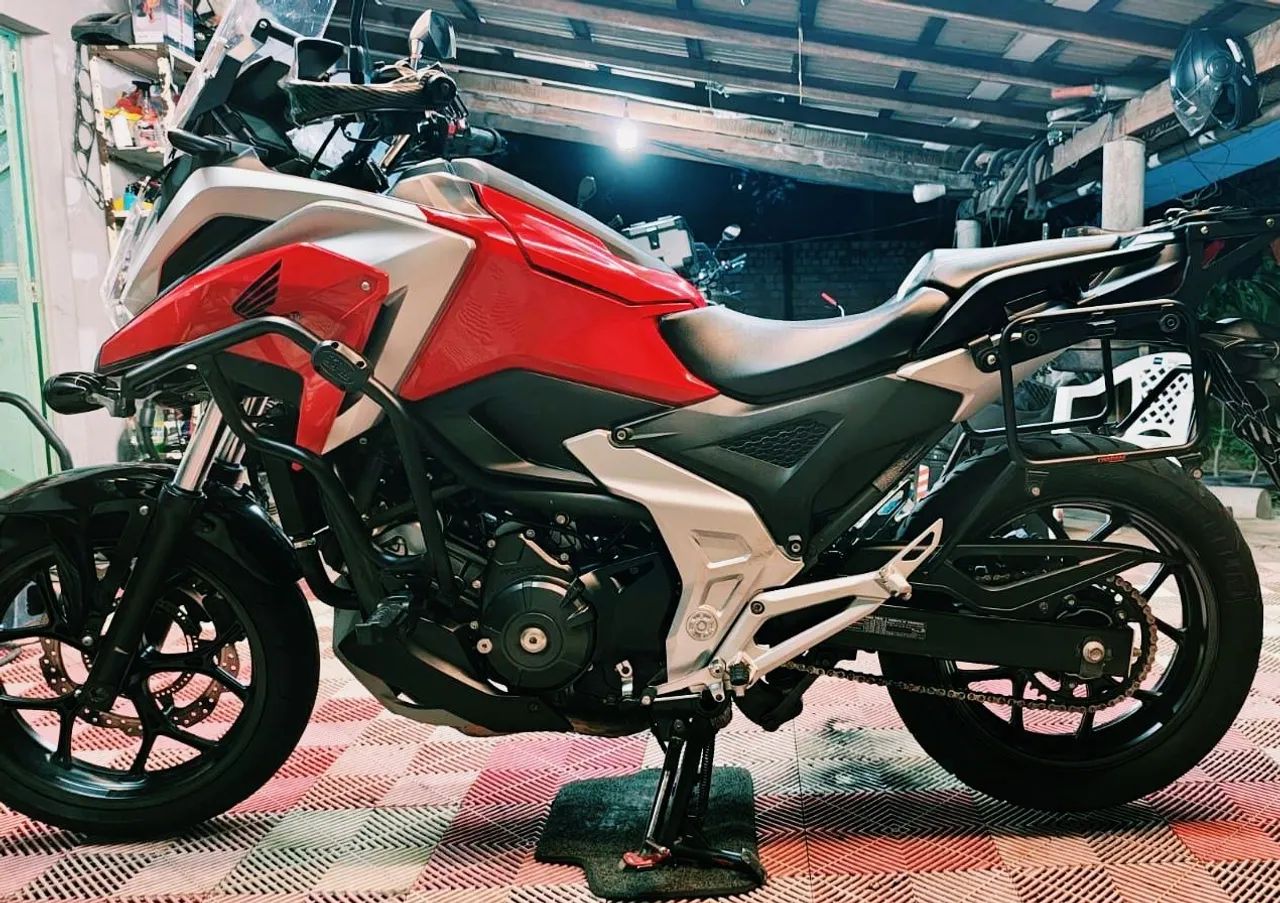 Vende-se Honda NC750X  - Foto 4