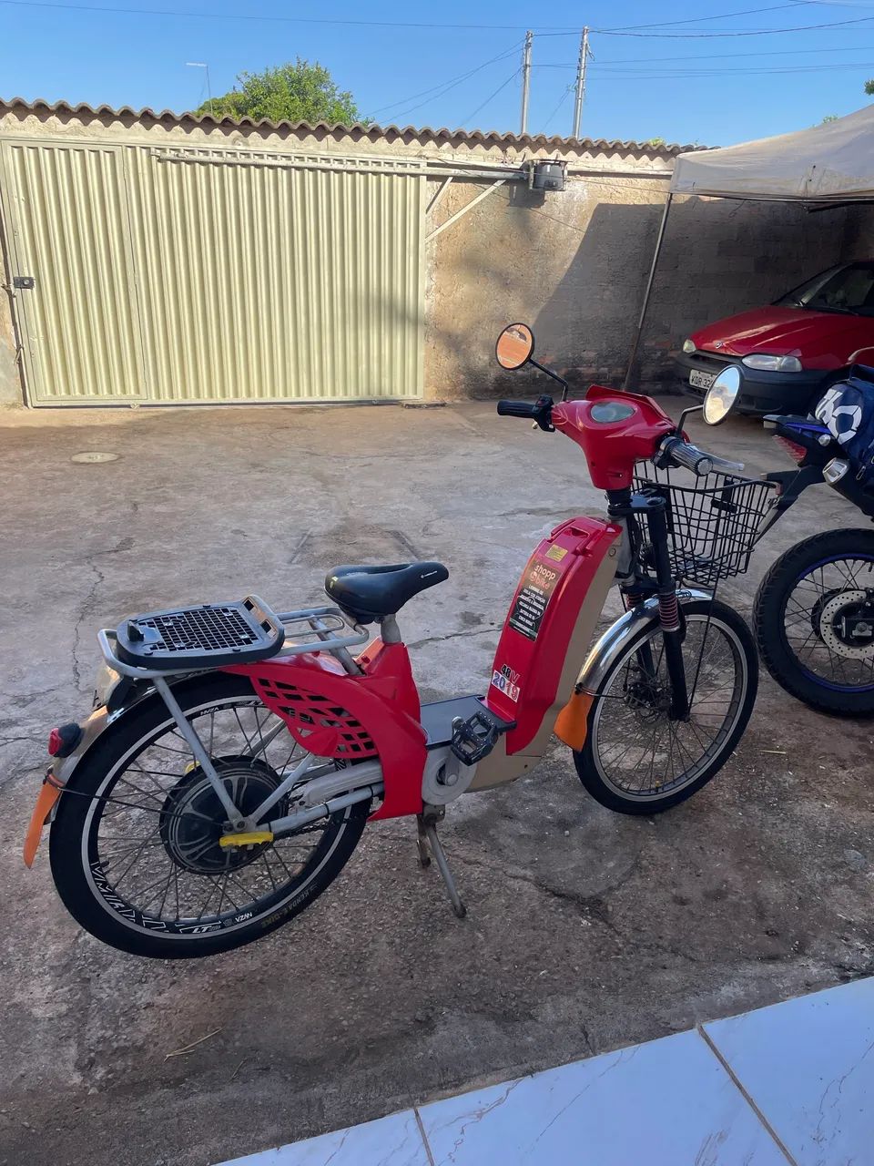 BICICLETA ELÉTRICA 48V - COMPLETA, CONFORTÁVEL E MUITO CONSERVADA - Foto 3