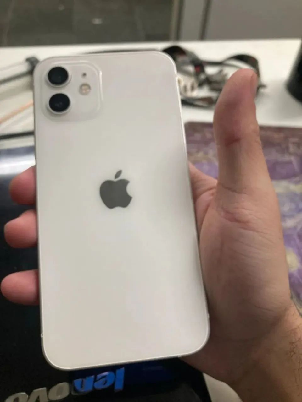 ? iPhone 11 64 GB - R$ 1.499 Seminovo sem nem um defeito  - Foto 4
