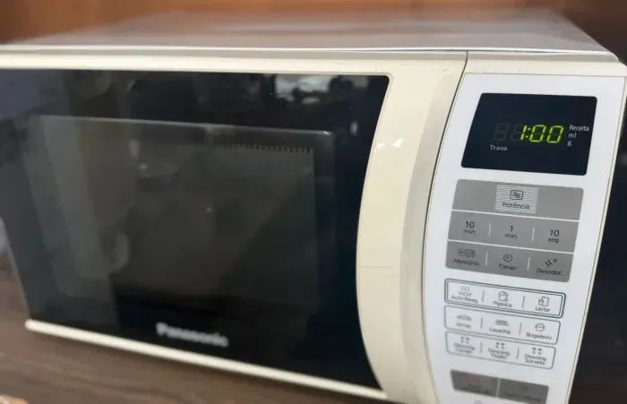 Micro-ondas Panasonic 17l