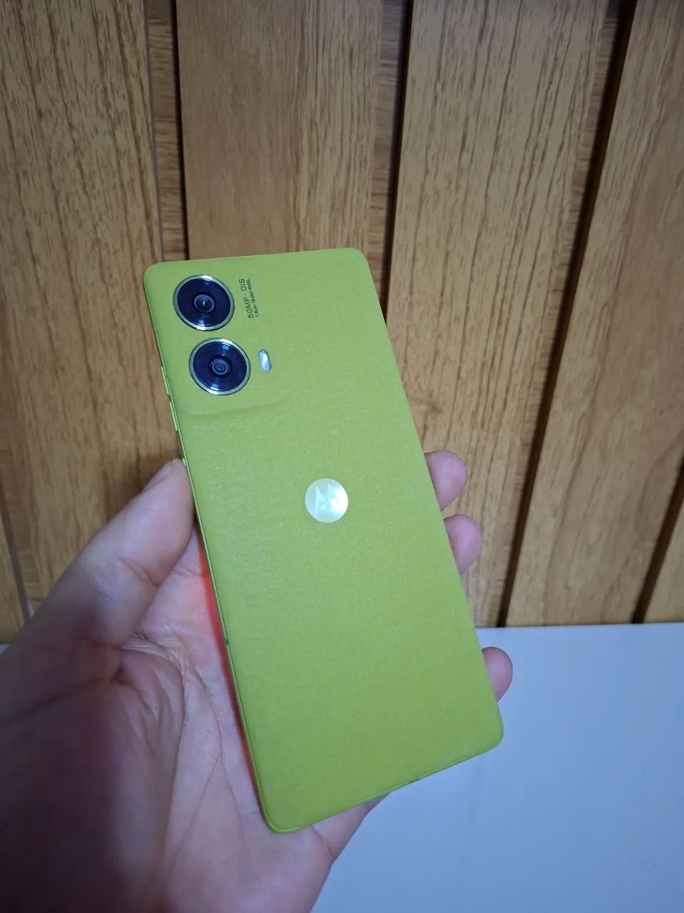 MOTOG85 256GB 8RAM 