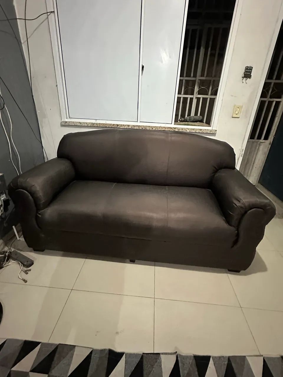 Sofá 3 lugares  - Foto 4
