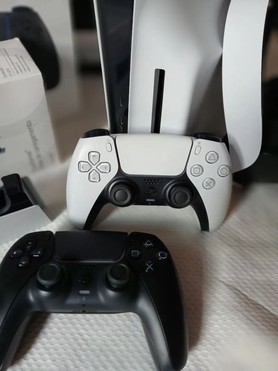 PS5 Slim 1TB, com leitor + jogos e acessórios  - Foto 2