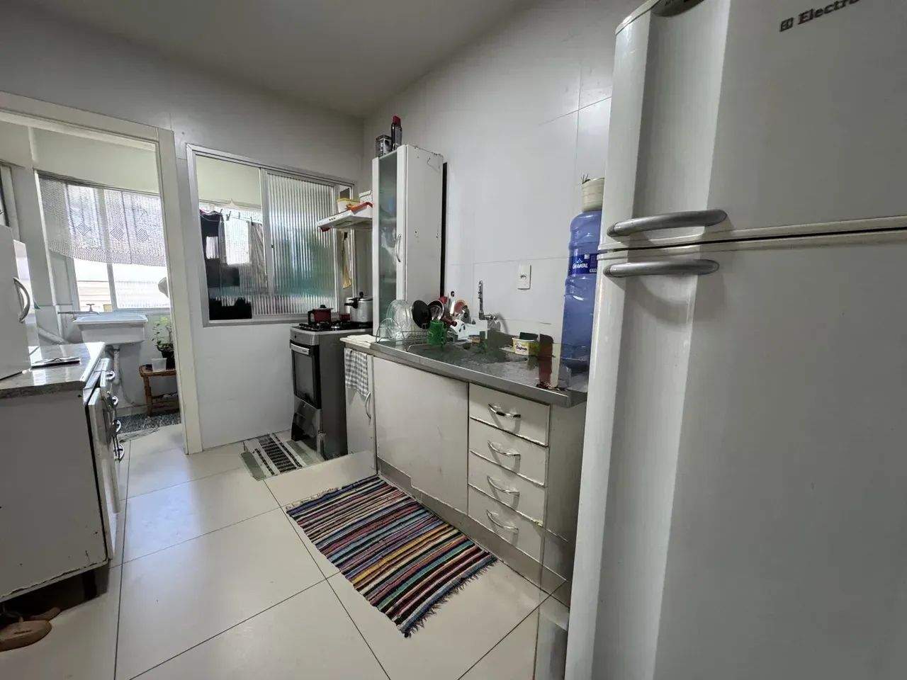 Amplo Apartamento 3 quartos + Dependência no Centro de Criciúma - Foto 2