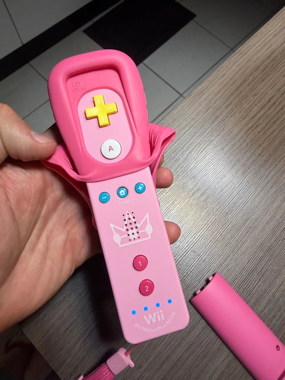 Controle Wii Remote Princesa Peach Mario Rosa - Foto 4