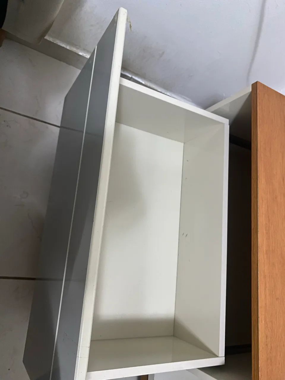 RACK PARA SALA - USADO -  Ótimo espaço para TV e objetos de decoração. - Foto 4